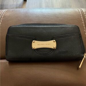 Black Michael Kors Wallet